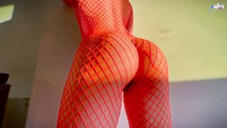 Innocent Colombian Amateur Showed Her Bad Side And Squeezed A BBC With Sentones!