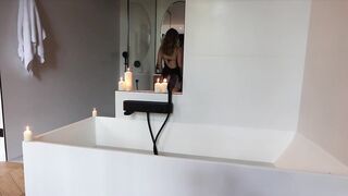 HILDE_FRENCH- POV romantic bath that you and me