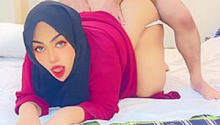 I Fucked My Beautiful Stepmom While She Was Rest In Bed (bed Sharing &amp; Softcore Sex In Saudi Ara
